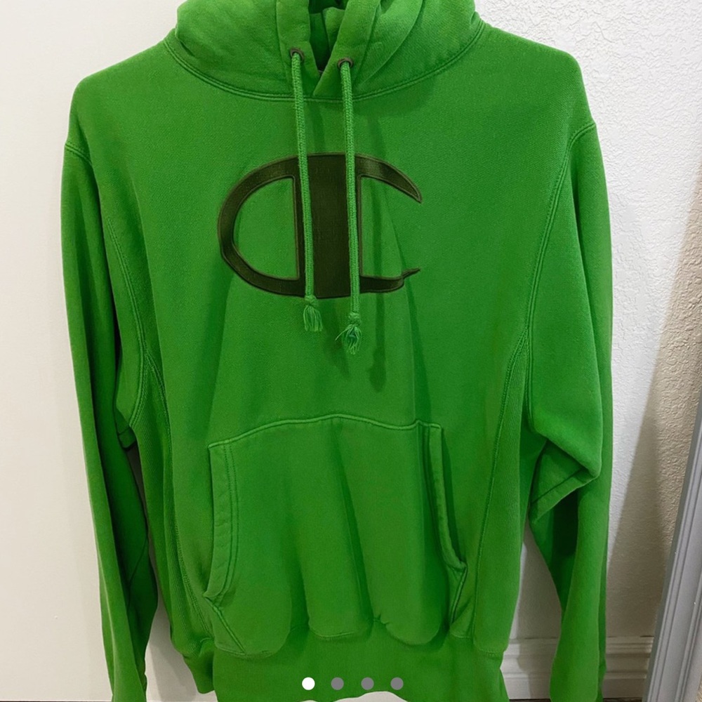 Green Champion hoodie!🍀